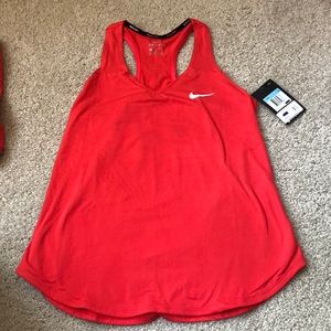 🎾 Nike tennis tank NWT